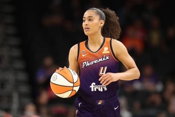 Skylar Diggins-Smith of the Phoenix Mercury handles the ball during the second half of the WNBA game against the Chicago Sky at the Footprint Center...