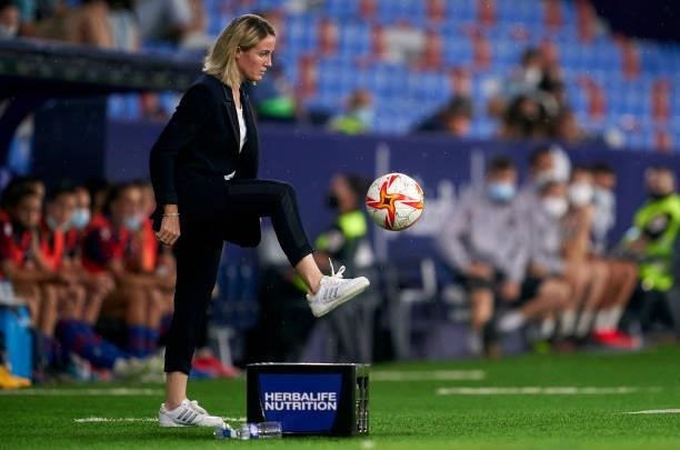 Sonia Bompastor, Head Coach of Lyon controls the ball during UEFA Women's Champions League Round 2 match between Levante UD and Lyon at Ciutat de...