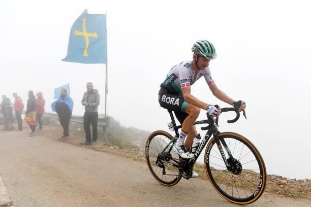 Felix Großschartner of Austria and Team Bora - Hansgrohe competes while fans cheer during the 76th Tour of Spain 2021, Stage 18 a 162,6km stage from...