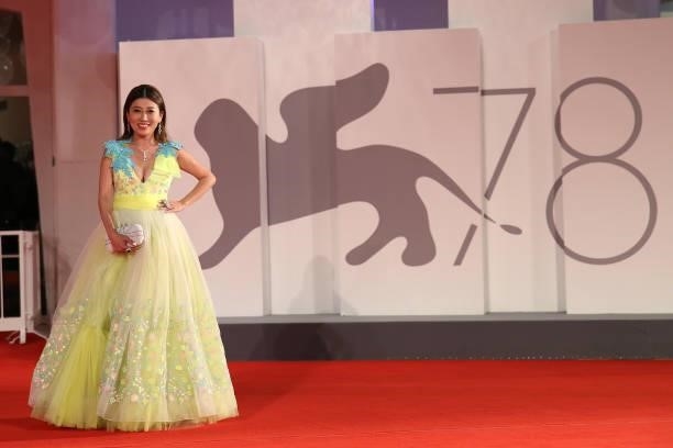 Adrienne Lau attends the red carpet of the movie "The Card Counter
