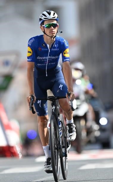 James Knox of United Kingdom and Team Deceuninck - Quick-Step crosses the finishing line during the 76th Tour of Spain 2021, Stage 19 a 191,2 km...