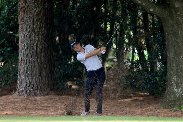 Justin Thomas plays a shot on the seventh hole during the second round of the TOUR Championship at East Lake Golf Club on September 03, 2021 in...