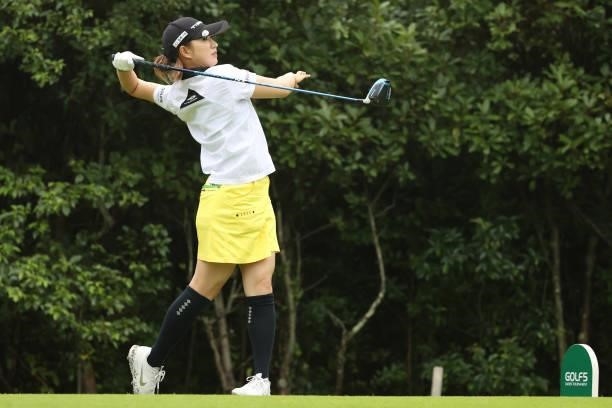 Hikari Kawamitsu of Japan hits her tee shot on the 5th hole during the second round of the Golf5 Ladies at Golf5 Country Yokkaichi Course on...