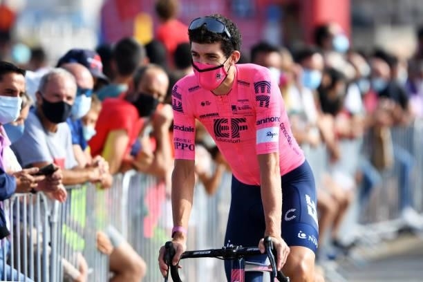 Thomas Scully of New Zealand and Team EF Education - Nippo prior to the 76th Tour of Spain 2021, Stage 20 a 202,2km km stage from Sanxenxo to Mos....