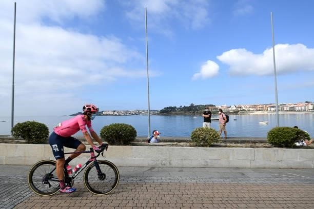 Thomas Scully of New Zealand and Team EF Education - Nippo prepares for the race prior to the 76th Tour of Spain 2021, Stage 20 a 202,2km km stage...
