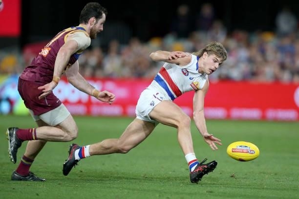 Bailey Smith of the Bulldogs gets a touch during the AFL 1st Semi Final match between Brisbane Lions and the Western Bulldogs at The Gabba on...