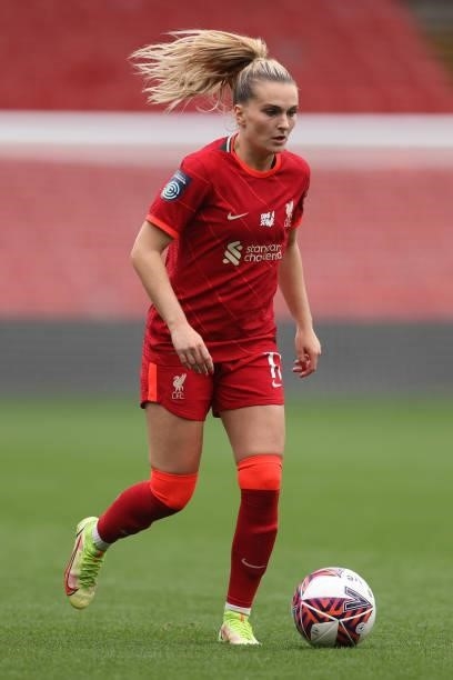 Melissa Lawley of Liverpool in action during the Barclays FA Women's Championship match between Watford Ladies and Liverpool Women at Vicarage Road...