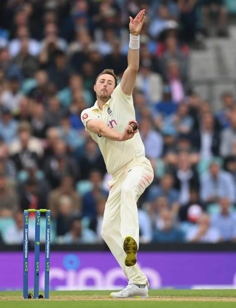 Ollie Robinson of England bowls during the third day of the 4th LV= Test Match between England and India at The Kia Oval on September 04, 2021 in...