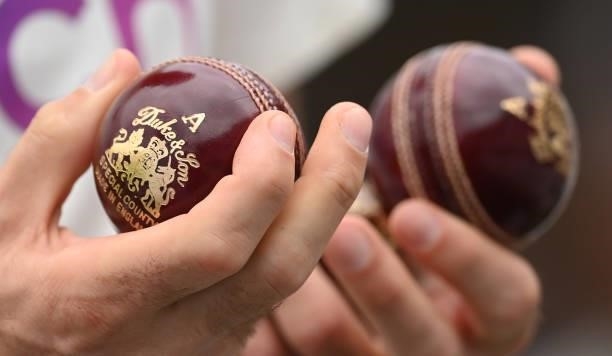 James Anderson of England chooses a new ball before the third day of the 4th LV= Test Match between England and India at The Kia Oval on September...