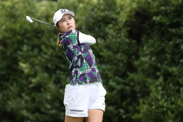 Momoko Osato of Japan hits her tee shot on the 4th hole during the final round of the Golf5 Ladies at Golf5 Country Yokkaichi Course on September 05,...