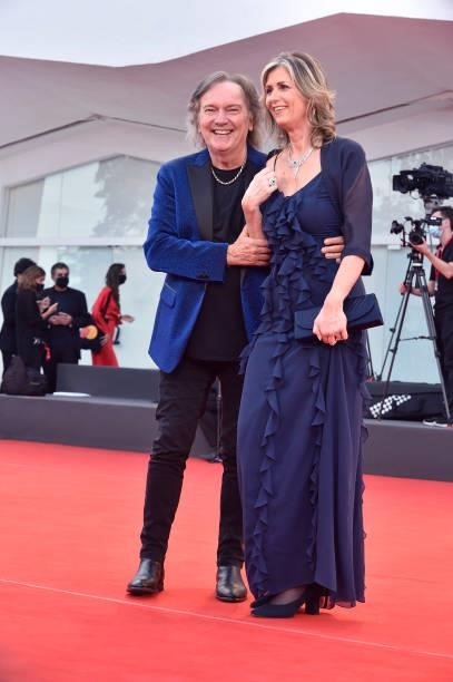 Italian musician Red Canzian and his wife Beatrix Niederwieser on the red carpet of the movie "Competencia Oficial