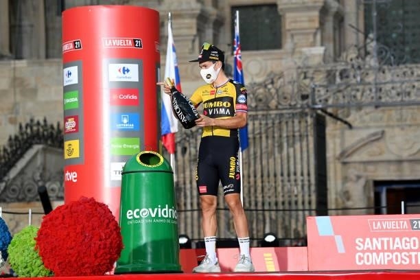 Primoz Roglic of Slovenia and Team Jumbo - Visma celebrates winning the stage on the podium ceremony after the 76th Tour of Spain 2021, Stage 21 a...