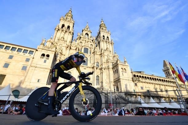 Steven Kruijswijk of Netherlands and Team Jumbo - Visma competes in the Plaza del Obradoiro with the Cathedral in the background during the 76th Tour...