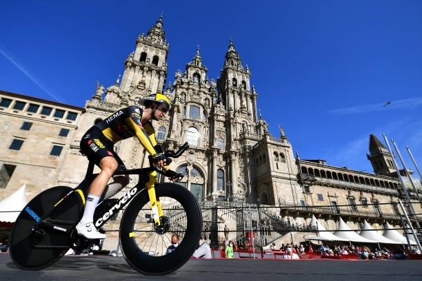 Lennard Hofstede of Netherlands and Team Jumbo - Visma competes in the Plaza del Obradoiro with the Cathedral in the background during the 76th Tour...