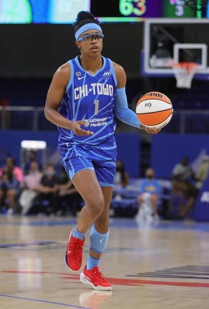 Diamond DeShields of the Chicago Sky brings the ball up the court against the Las Vegas Aces at Wintrust Arena on September 05, 2021 in Chicago,...