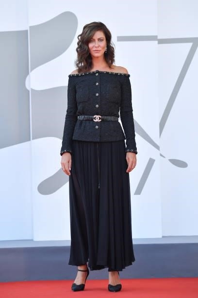 Anna Mouglalis attends the red carpet of the movie "L'Evenement