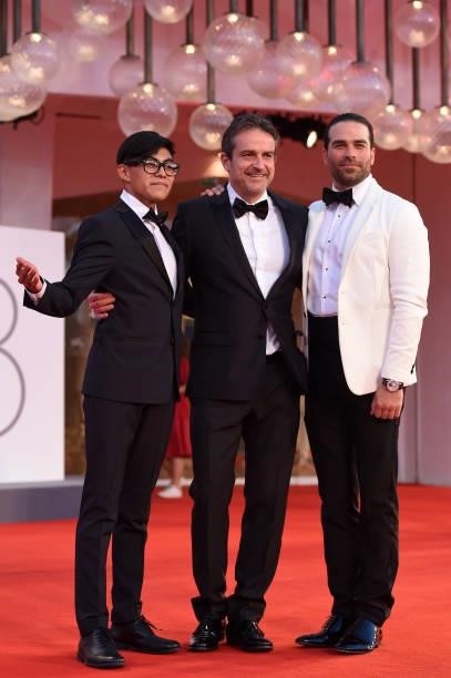 Hatzin Navarrete, director Lorenzo Vigas and Alejandro Nones attend the red carpet of the movie "La Caja