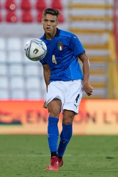 Samuele Ricci of Italy in action during the UEFA European Under-21 Championship Qualifier between Italy U21 and Montenegro U21 at Stadio Romeo Menti...