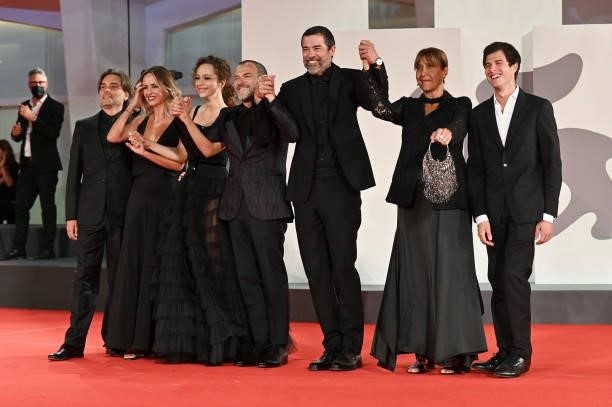 Antonia Fotaras, Massimiliano Gallo, Alessandro Gassmann, Marina Confalone and Emanuele Linfatti attend the red carpet of the movie "Old Henry