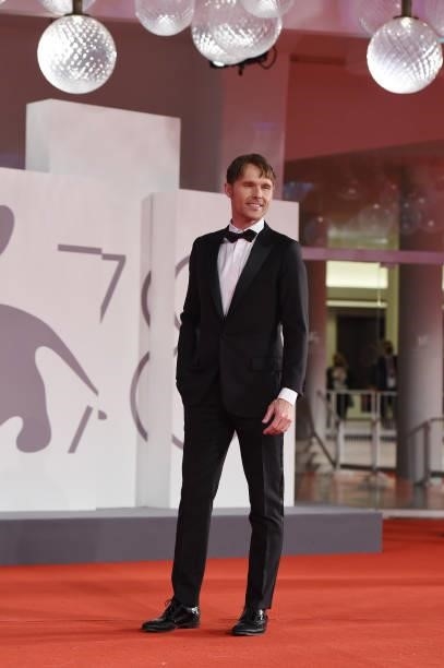 Scott Haze attends the red carpet of the movie "Old Henry
