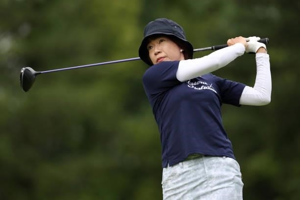 Shiho Oyama of Japan hits her tee shot on the 6th hole during the first round of the JLPGA Championship Konica Minolta Cup at Shizu Hills Country...