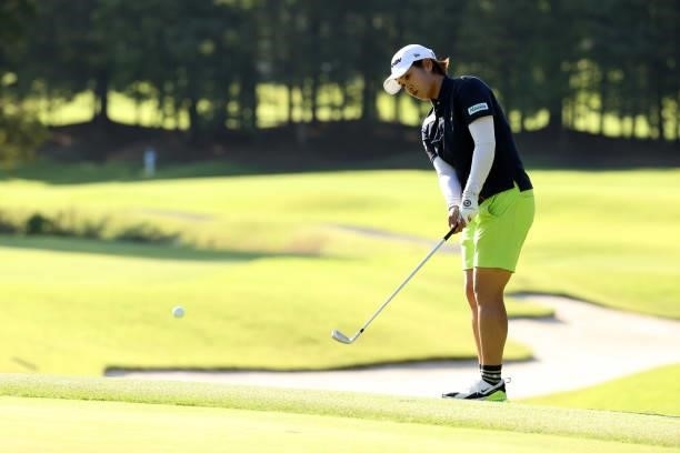 Mayu Hamada of Japan chips onto the 6th green during the second round of the JLPGA Championship Konica Minolta Cup at Shizu Hills Country Club on...