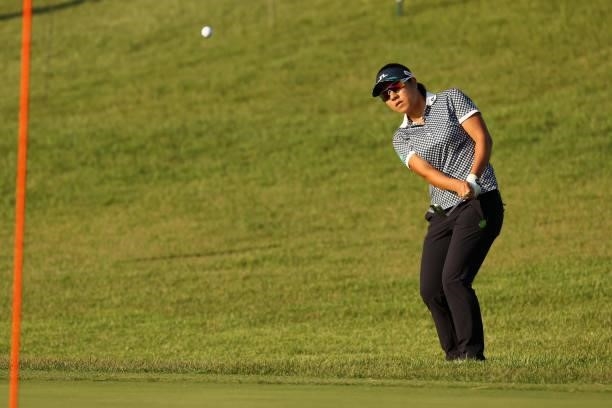 Eri Okayama of Japan chips onto the 18th green during the second round of the JLPGA Championship Konica Minolta Cup at Shizu Hills Country Club on...