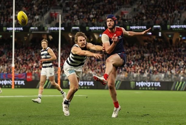 Angus Brayshaw of the Demons kicks the ball during the AFL First Preliminary Final match between Melbourne Demons and Geelong Cats at Optus Stadium...