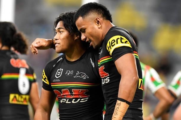 Brian To'o and Stephen Crichton of the Panthers celebrate Stephen Crichton scoring a try during the NRL Qualifying Final match between Penrith...