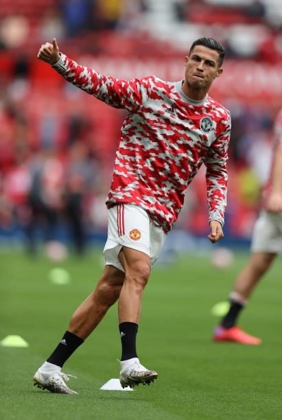 Cristiano Ronaldo of Manchester United acknowledges the fans prior to the Premier League match between Manchester United and Newcastle United at Old...