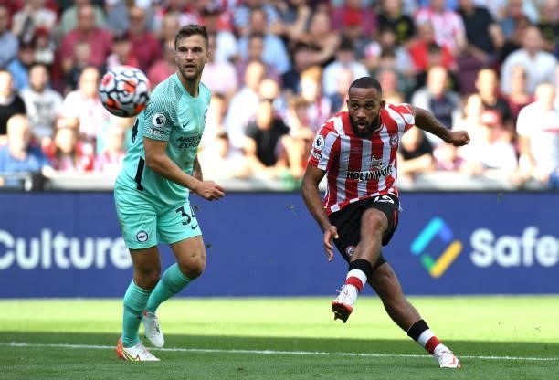 Bryan Mbeumo of Brentford shoots during the Premier League match between Brentford and Brighton & Hove Albion at Brentford Community Stadium on...