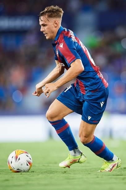 Dani Gomez of Levante UD in action during the LaLiga Santander match between Levante UD and Rayo Vallecano at Ciutat de Valencia Stadium on September...