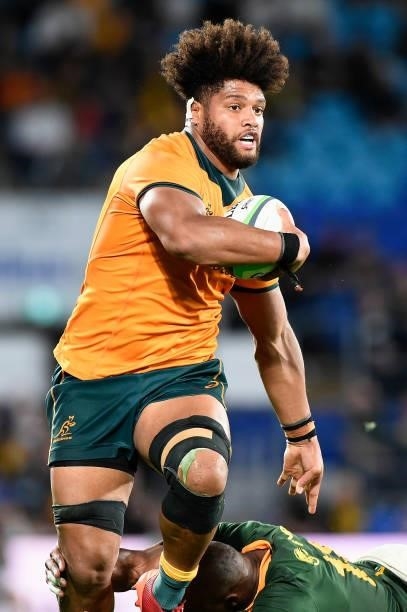 Rob Valetini of the Wallabies runs the ball during the Rugby Championship match between the South Africa Springboks and the Australian Wallabies at...
