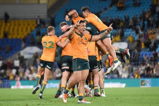 Quade Cooper of the Wallabies reacts after kicking the winning penalty goal during the Rugby Championship match between the South Africa Springboks...