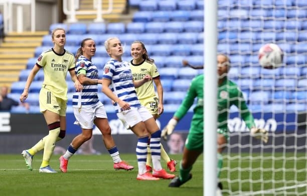Vivianne Miedema of Arsenal scores their side's fourth goal during the Barclays FA Women's Super League match between Reading Women and Arsenal Women...
