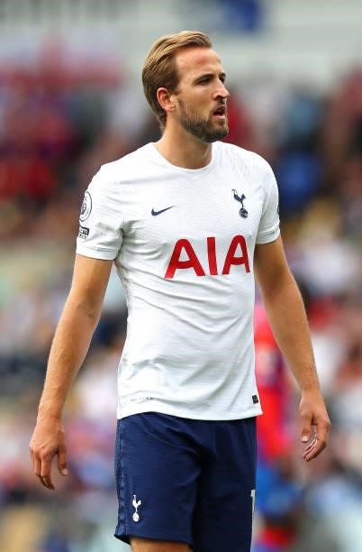 Harry Kane of Tottenham Hotspur looks on during the Premier League match between Crystal Palace and Tottenham Hotspur at Selhurst Park on September...