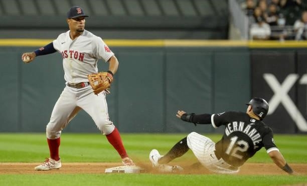 Xander Bogaerts of the Boston Red Sox fields against the Chicago White Sox on September 10, 2021 at Guaranteed Rate Field in Chicago, Illinois.