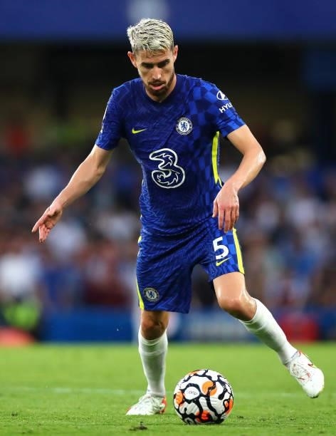 Jorginho of Chelsea FC controls the ball during the Premier League match between Chelsea and Aston Villa at Stamford Bridge on September 11, 2021 in...