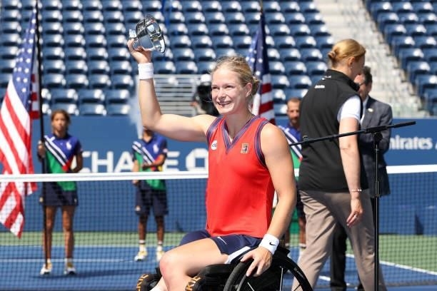 Diede de Groot of the Netherlands celebrates with the championship trophy after defeating Yui Kamiji of Japan during their Wheelchair Women's Singles...
