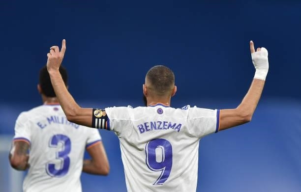 Karim Benzema of Real Madrid celebrates after scoring their team's first goal during the La Liga Santander match between Real Madrid CF and RC Celta...