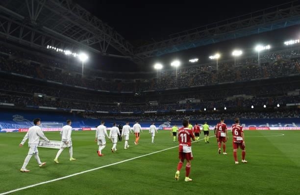 Real Madrid and RC Celta de Vigo teams line-up ahead of the La Liga Santander match between Real Madrid CF and RC Celta de Vigo at Estadio Santiago...