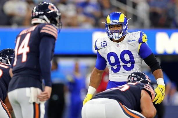 Aaron Donald of the Los Angeles Rams looks into the backfield during the second half against the Chicago Bears at SoFi Stadium on September 12, 2021...