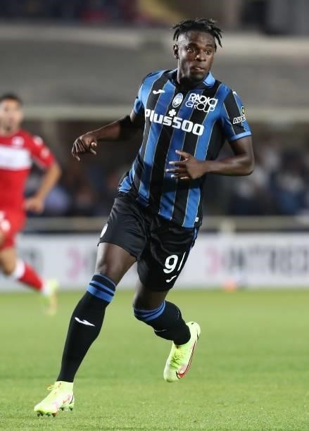 Duvan Zapata of Atalanta BC looks on during the Serie A match between Atalanta BC and ACF Fiorentina at Gewiss Stadium on September 11, 2021 in...