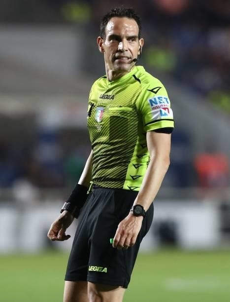 Referee Valerio Marini looks on during the Serie A match between Atalanta BC and ACF Fiorentina at Gewiss Stadium on September 11, 2021 in Bergamo,...