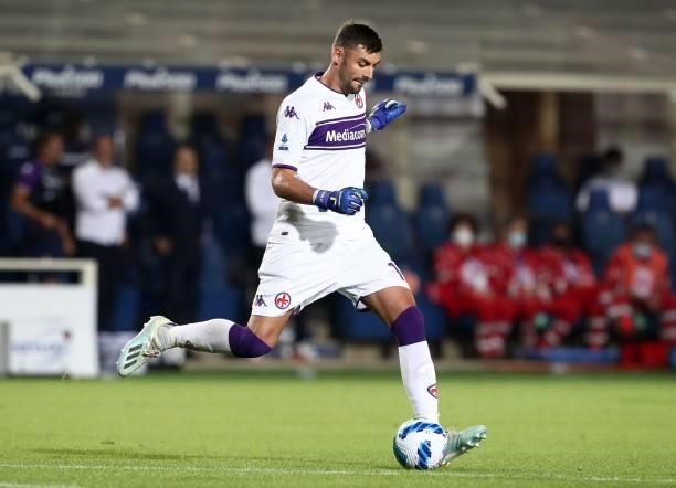 Pietro Terracciano of ACF Fiorentina in action during the Serie A match between Atalanta BC and ACF Fiorentina at Gewiss Stadium on September 11,...