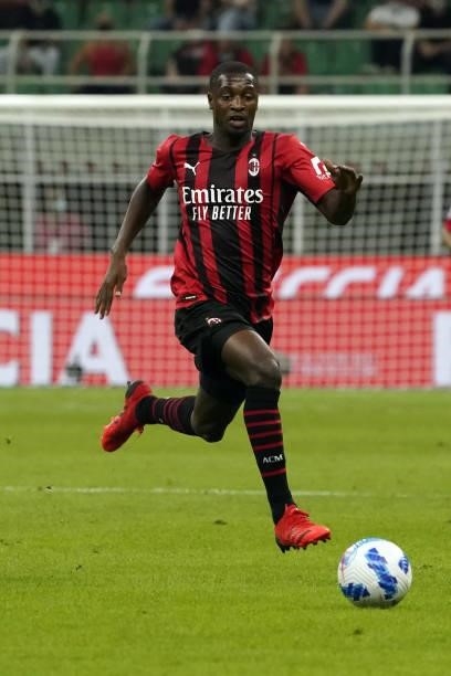Fode Ballo Toure of AC Milan in action during the Serie A match between AC Milan and SS Lazio at Stadio Giuseppe Meazza on September 12, 2021 in...