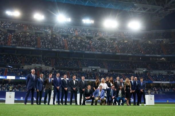 Family members and players posed together during a ceremony for former Real President Lorenzo Sanz prior the game during the La Liga Santander match...