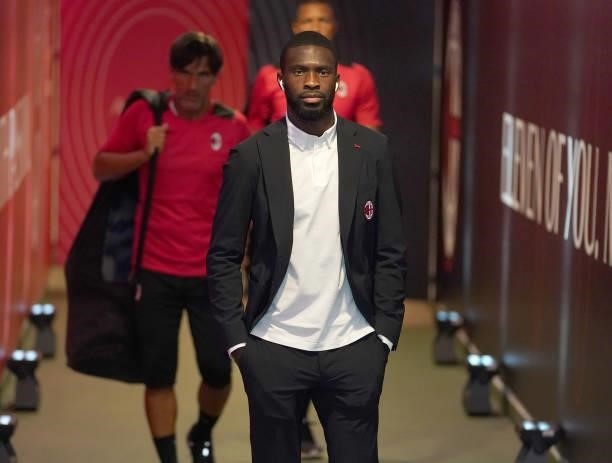 Fikayo Tomori of AC Milan looks on before the Serie A match between AC Milan and SS Lazio at Stadio Giuseppe Meazza on September 12, 2021 in Milan,...