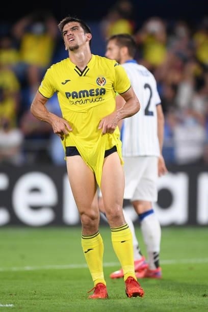 Gerard Moreno of Villarreal reacts during the UEFA Champions League group F match between Villarreal CF and Atalanta at Estadio de la Ceramica on...