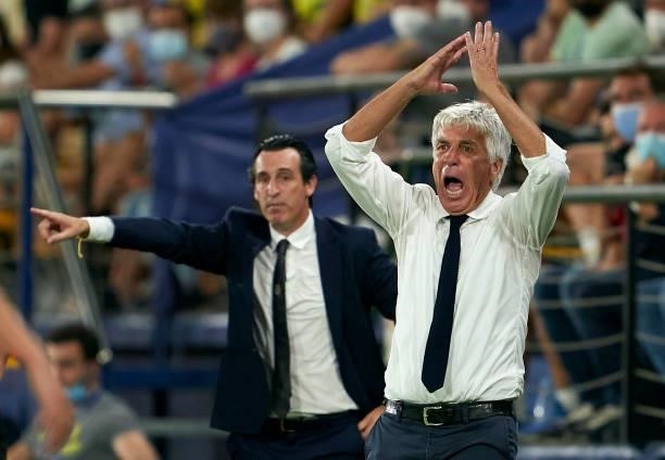 Gian Piero Gasperini, Manager of Atalanta reacts during the UEFA Champions League group F match between Villarreal CF and Atalanta at Estadio de la...